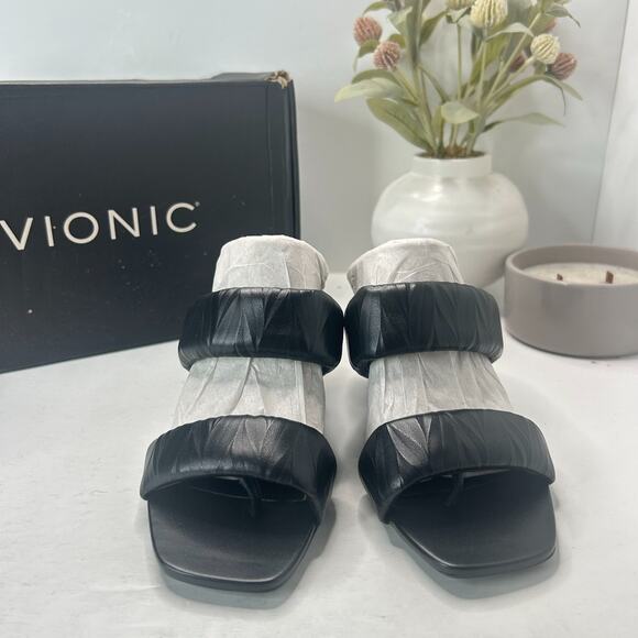 Vionic Emaline Mule Heel Ruched Leather Strappy Sandals Black Women 7M Tried On - Picture 2 of 10